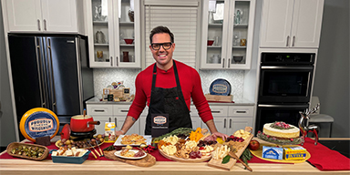 Holiday Entertaining:  the More, the Merrier